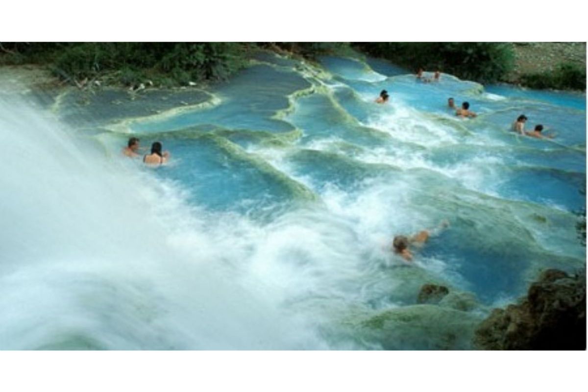 saturnia