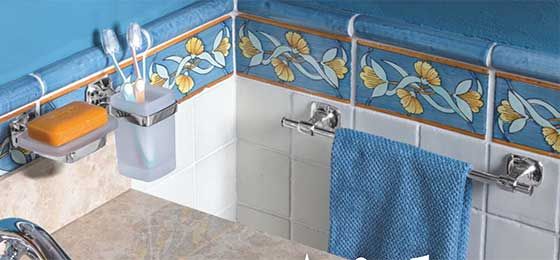 Bathroom accessories Aida