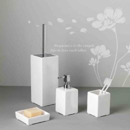 Bathroom accessories Set Cube