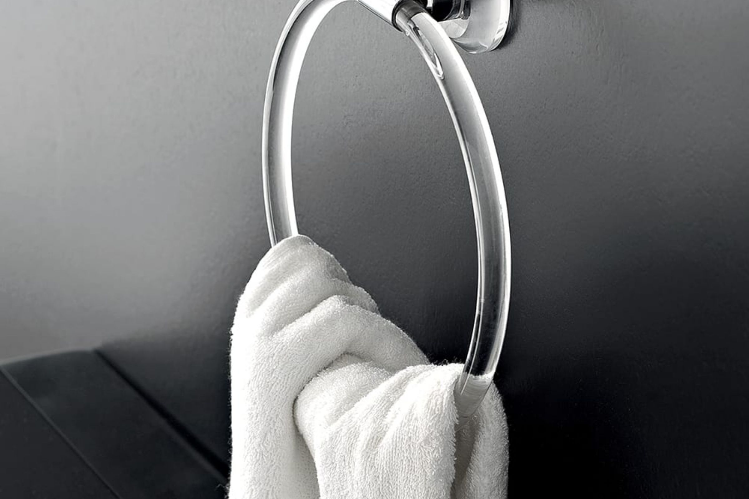 Portasalviette bidet ad anello Giglio